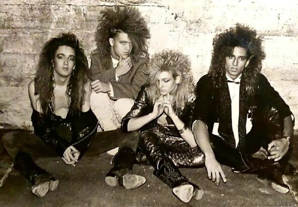 Alice_N'_Chains_1987_photo